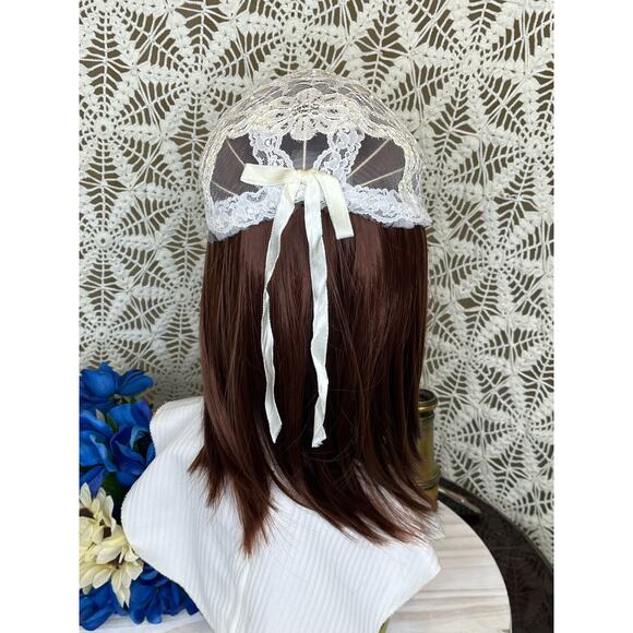 Vintage Bridal White Lace Calot Hat - Picture 5 of 9